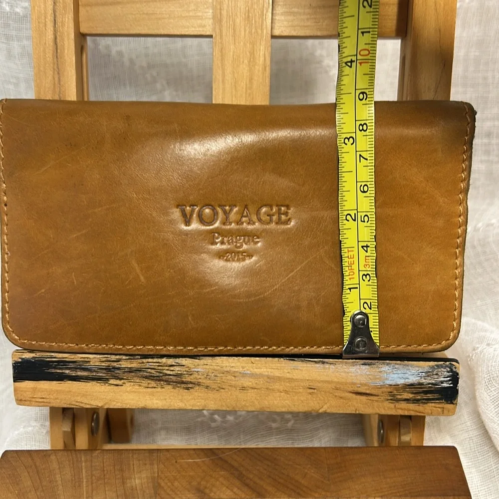 Voyage Prague leather bifold wallet